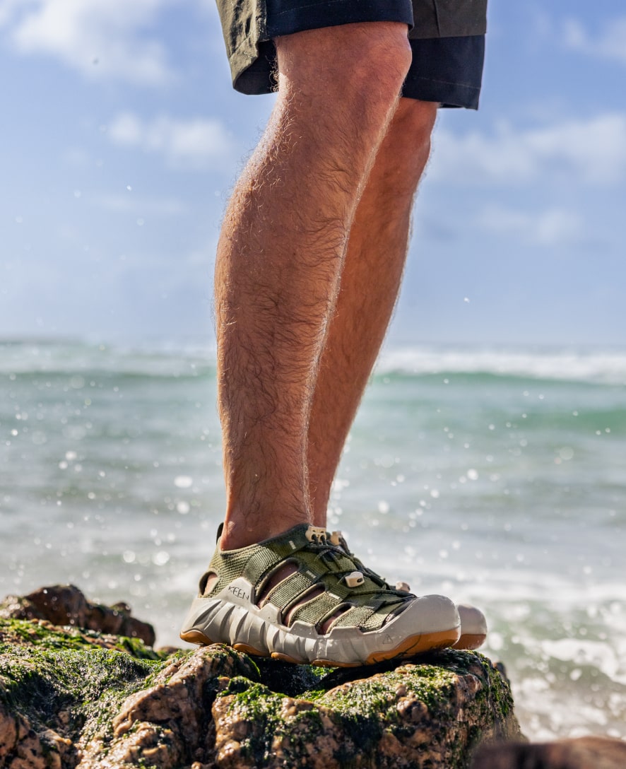KEEN_M_1028654_HyperportH2_PDP_Lifestyle_Single_Left_4f608f65-f176-49b3-a34c-dcbe903e2ad7_1