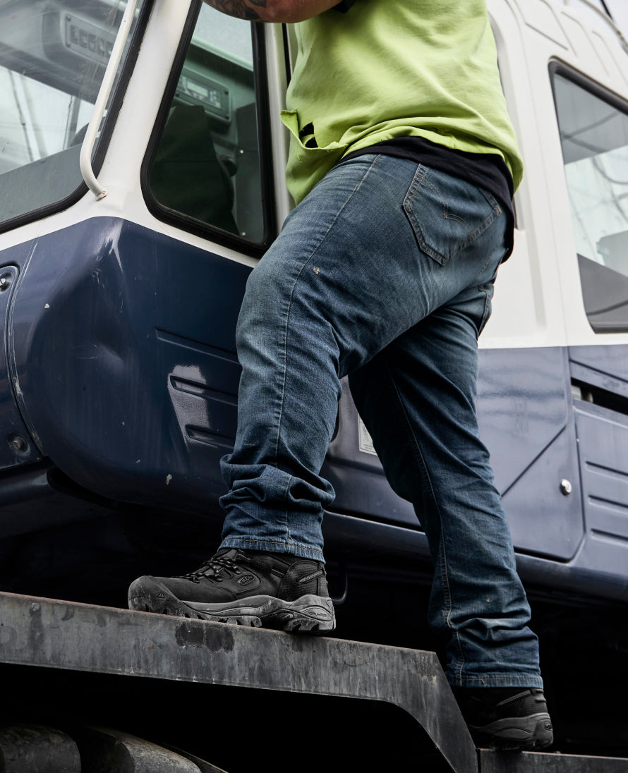 KEEN_UTILITY_PITTSBURGH_BLACK_FORGED_IRON_M_1026835_Left_Image_jpg