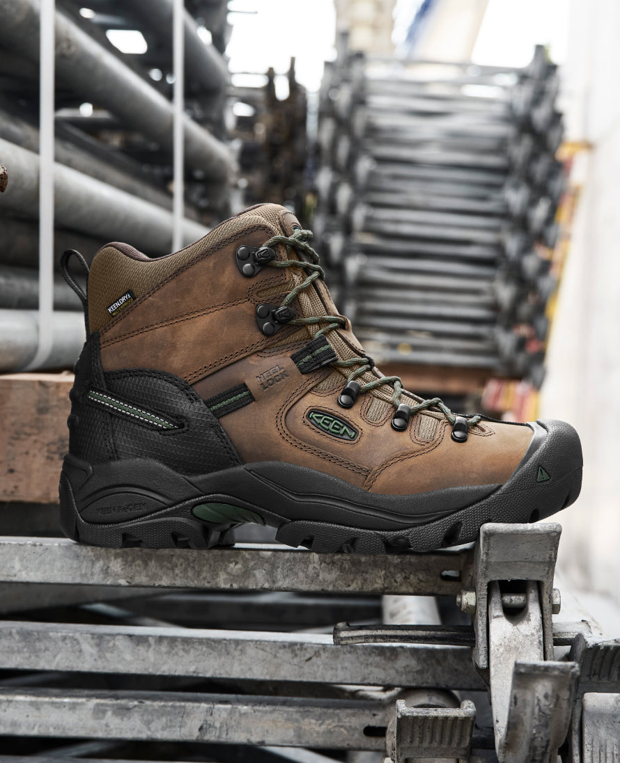 KEEN_UTILITY_PITTSBURGH_CASCADE_BROWN_GREENER_PASTURES_M_1026894_Left_Image