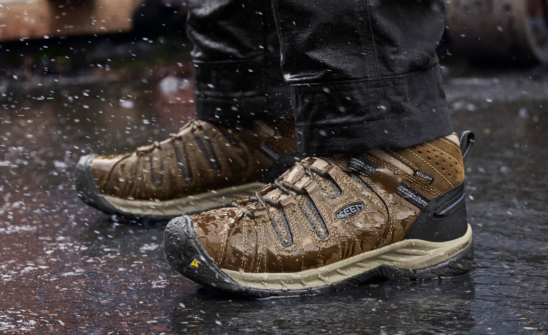 KEEN_UTILITY_SS23_FLINT_II_MID_WP_CASCADE_BROWN-ORION_BLUE_M_1023237_Top_Image