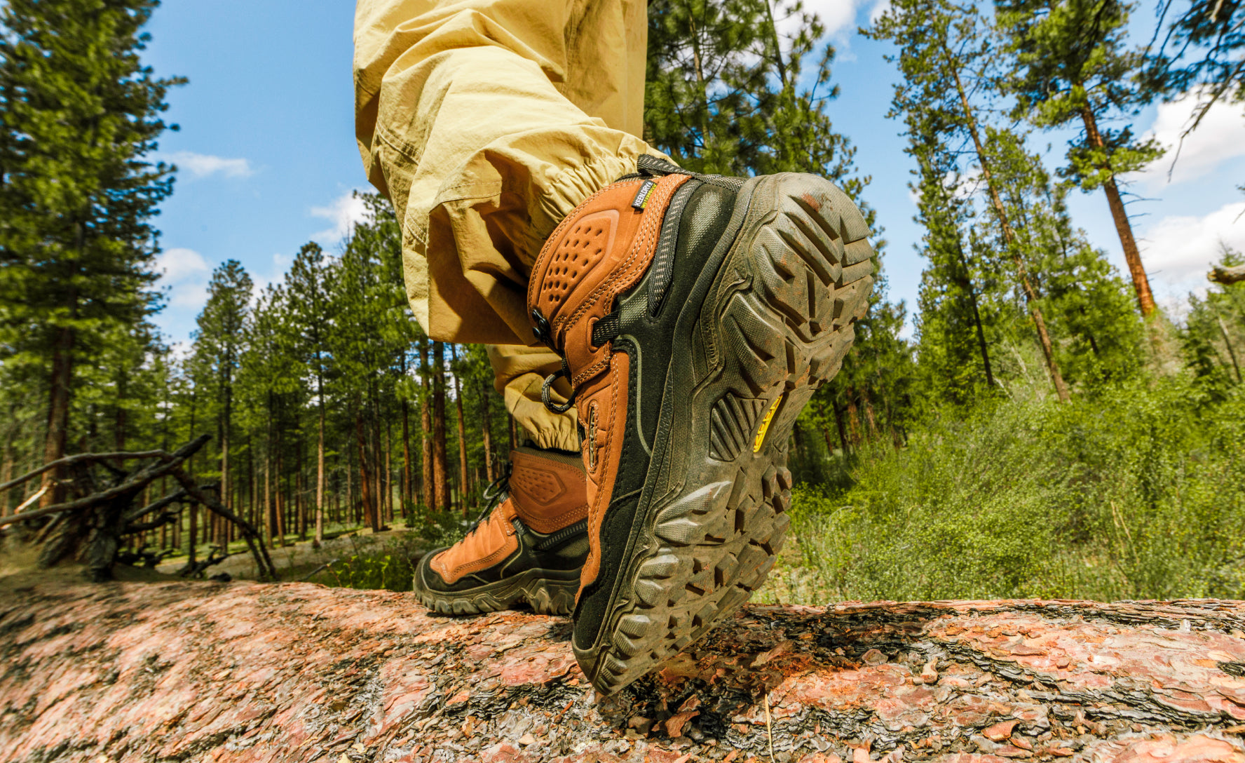KPD-3212_SS24_KEEN_1028988_Image_Top