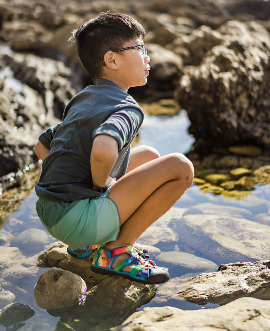 KidsBigLittleSeacampLifestyleLeftSIngle_2035ffaa-f208-45c4-9678-7f34ed5f5004