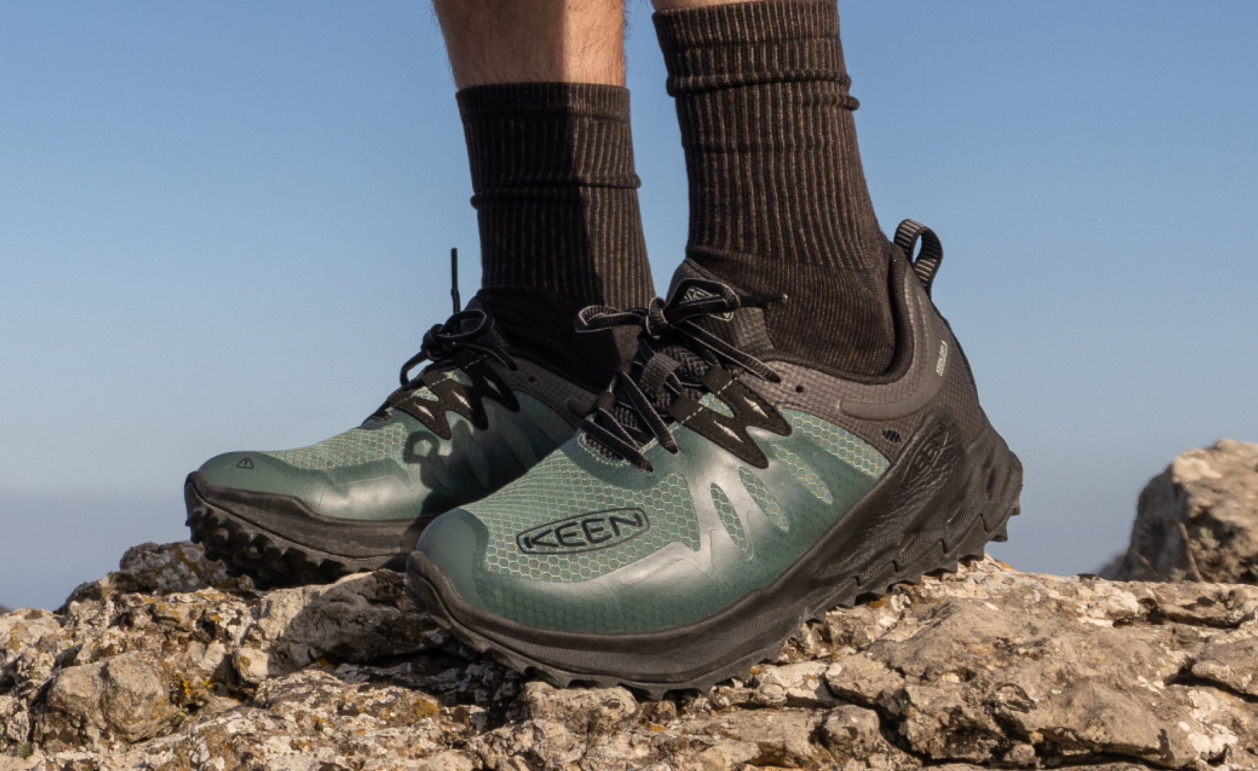 ZionicHikingShoeM1